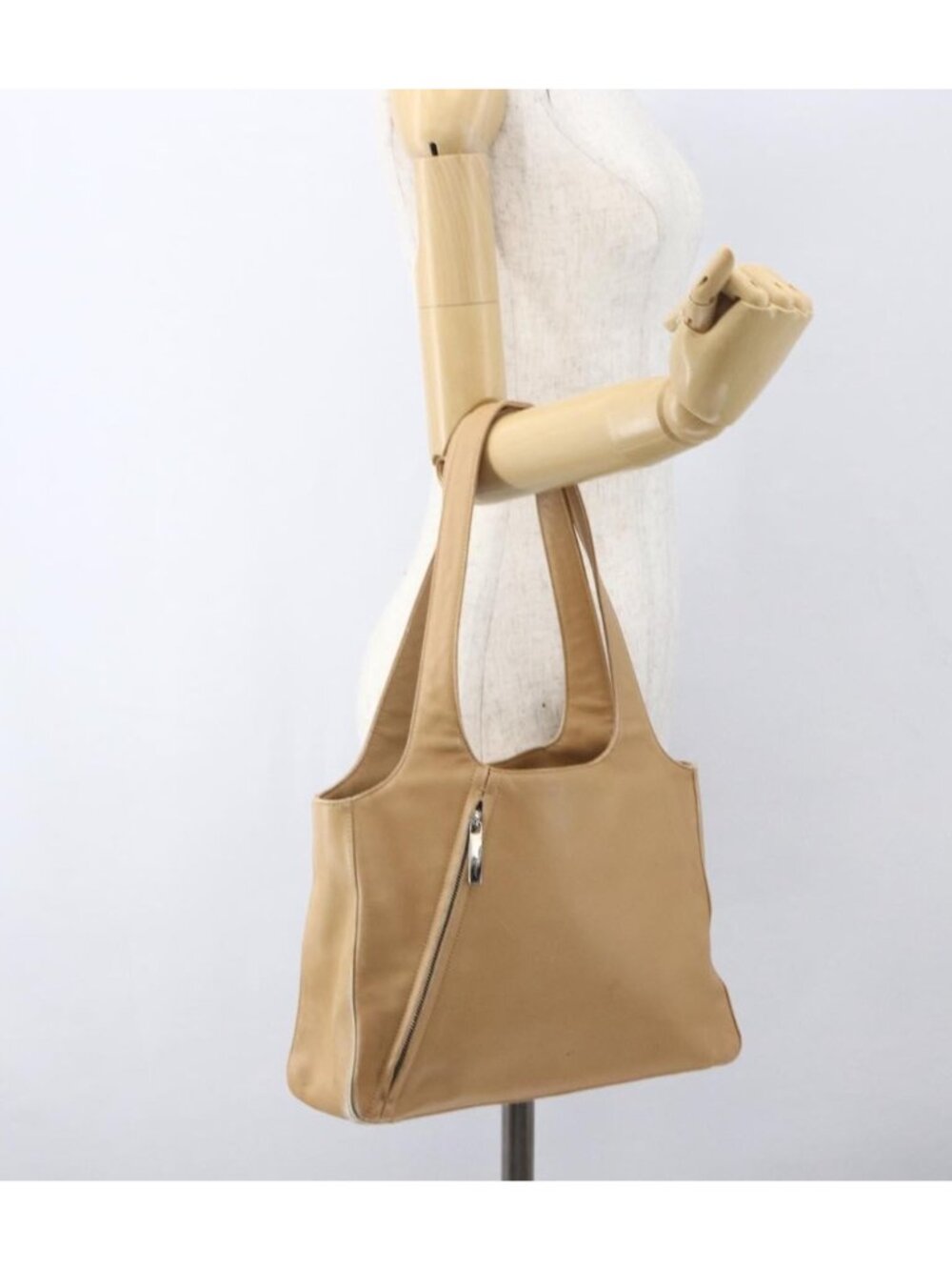 Salvatore Ferragamo Tote Bag Leather Beige Silver - Picture 16 of 16